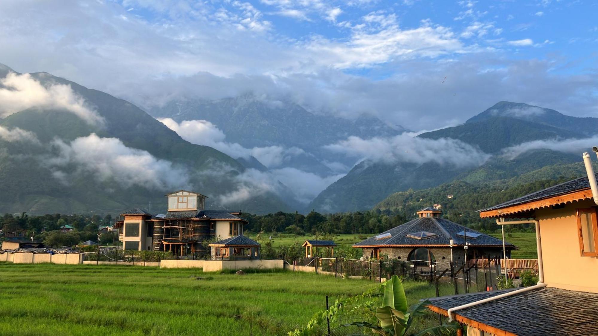 Osho Himalayas Wellness Resort Kangra Exteriér fotografie